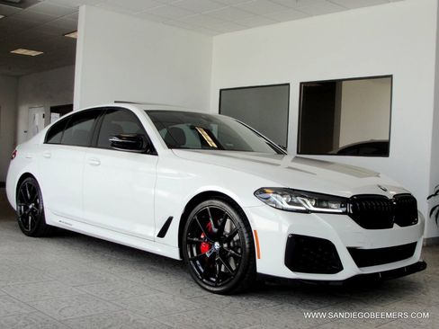 Used 2023 BMW 540i w/ M Sport Package RWD image 47