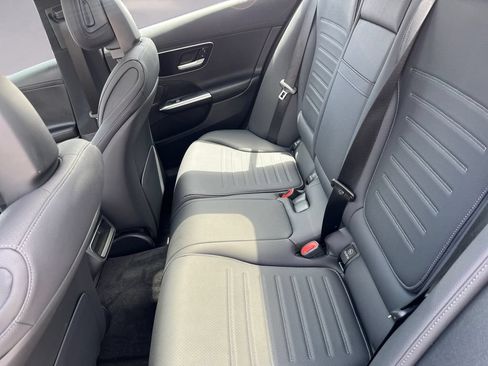 Used 2026 Mercedes-Benz C 300 4MATIC Sedan image 12