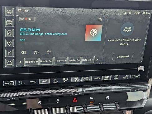 Used 2025 GMC Hummer EV 2X w/ LPO, Sport Package image 17