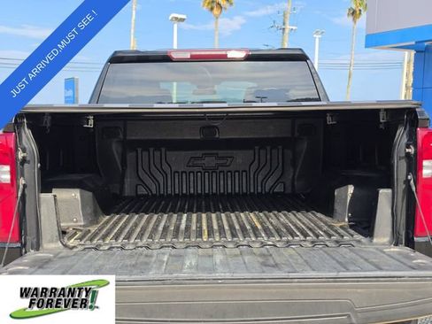 Used 2023 Chevrolet Silverado 1500 RST RWD image 7