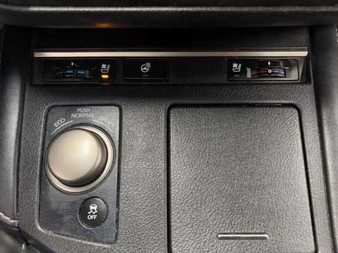 Used 2016 Lexus ES 350 image 29