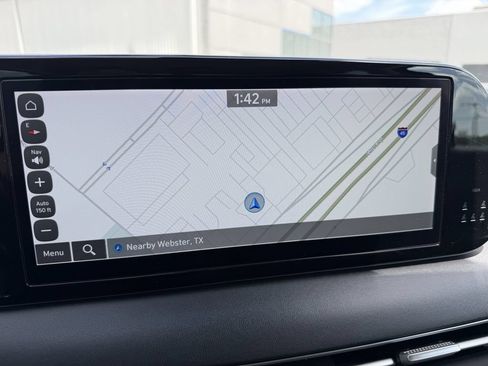 Used 2025 Hyundai Palisade SEL FWD image 19