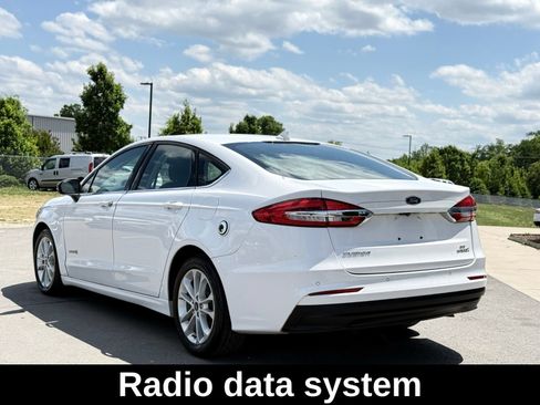 Used 2019 Ford Fusion SE FWD image 8