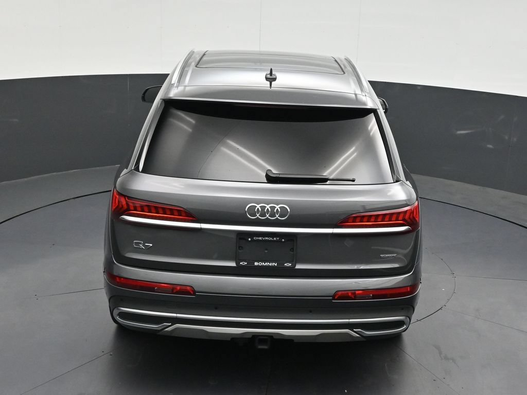 Used 2023 Audi Q7 3.0T Premium Plus w/ Premium Plus Package AWD/4WD image 19