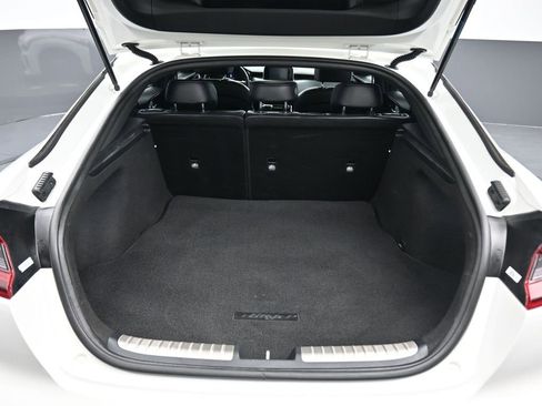 Used 2021 Kia Stinger GT-Line image 42