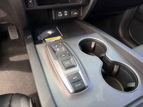 Used 2024 Honda Passport EX-L image 13