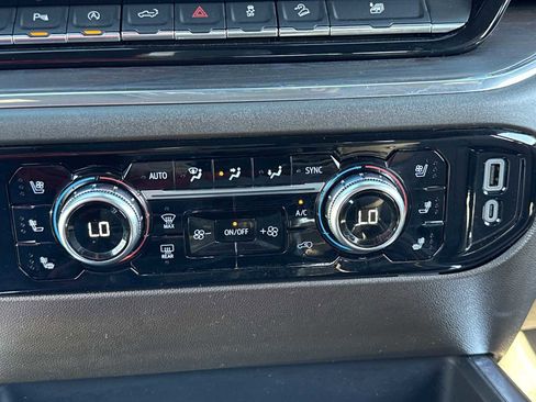 Used 2024 GMC Sierra 1500 SLT w/ SLT Premium Plus Package image 7