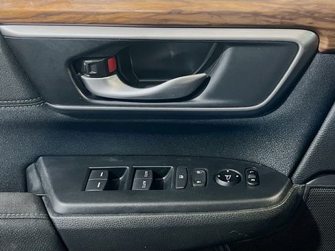 Used 2021 Honda CR-V EX image 13