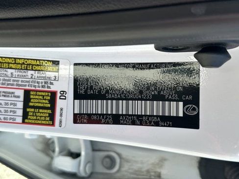 Used 2024 Lexus ES 300h F Sport w/ Accessory Package (Z2) FWD image 33