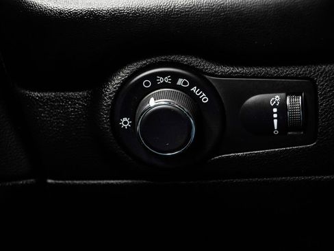 Used 2024 Dodge Durango GT AWD/4WD image 30