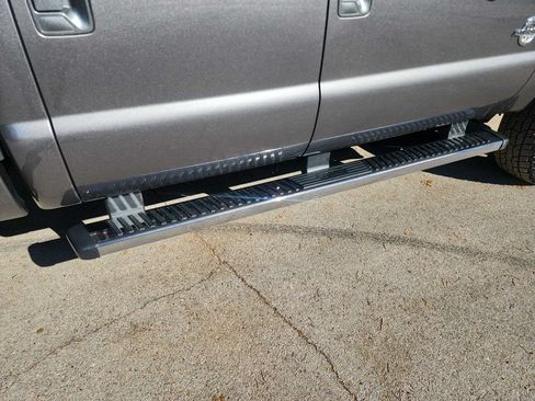 Used 2011 Ford F250 Lariat w/ Lariat Interior Pkg AWD/4WD image 15