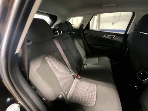 Used 2026 Kia Sportage LX FWD image 16