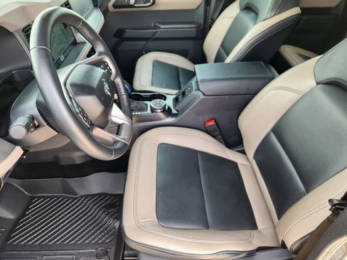 Used 2024 Ford Bronco Wildtrak AWD/4WD image 13