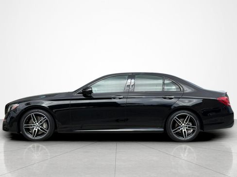 Used 2020 Mercedes-Benz E 350 Sedan image 2