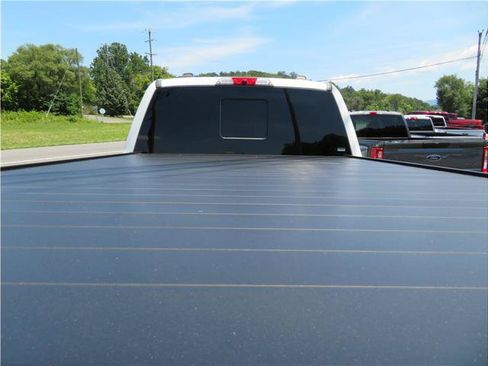 Used 2021 Ford F450 Limited w/ FX4 Off-Road Package AWD/4WD image 3