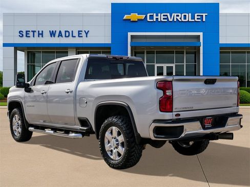 Used 2020 Chevrolet Silverado 2500 LTZ w/ LTZ Premium Package image 5