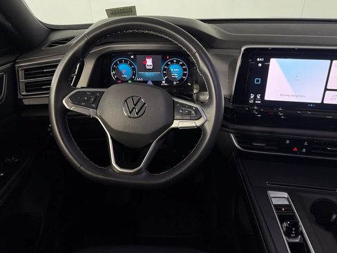 Used 2024 Volkswagen Atlas Cross Sport SE AWD/4WD image 14