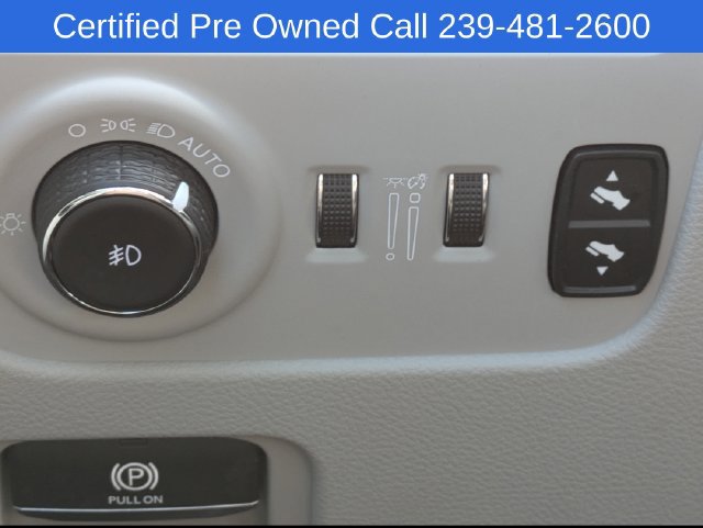 Certified 2024 Jeep Wagoneer 4WD image 20