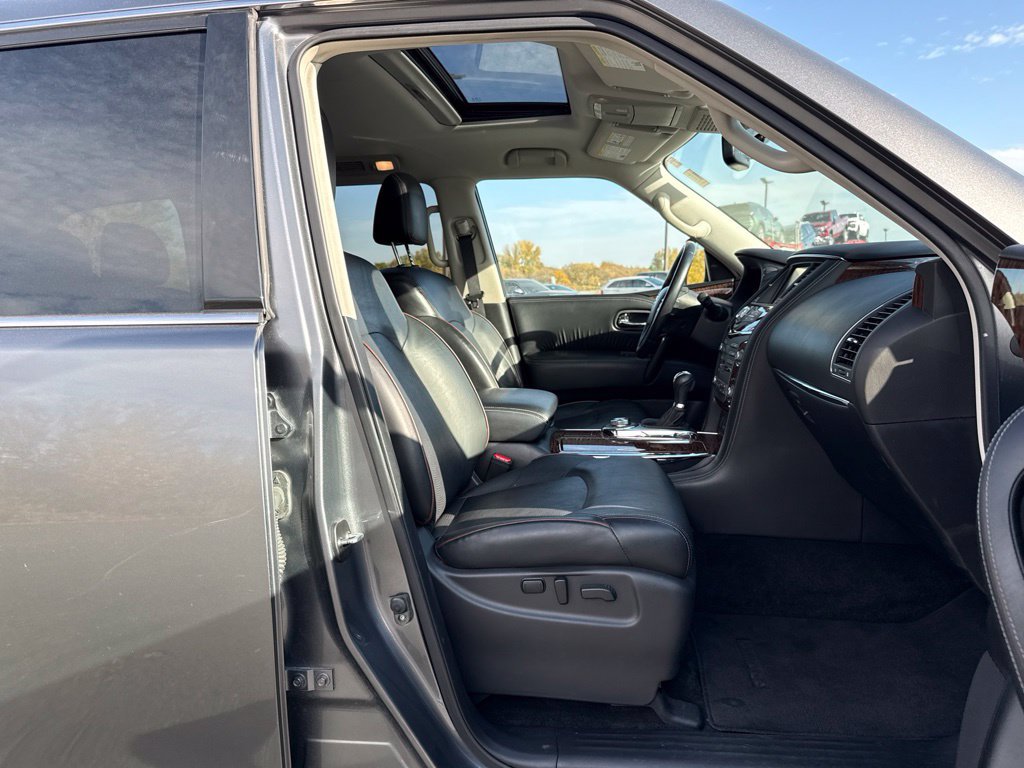 Used 2020 Nissan Armada SL w/ Premium Package AWD/4WD image 11
