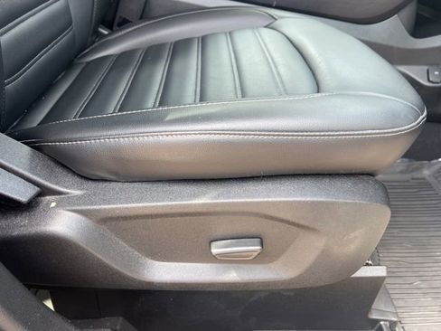 Used 2024 Ford Edge SEL w/ Convenience Package image 12