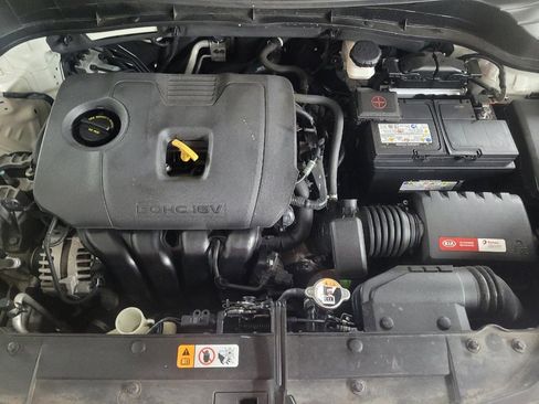 Used 2020 Kia Soul S FWD image 30