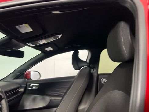 Used 2025 Hyundai Ioniq 6 SE image 22