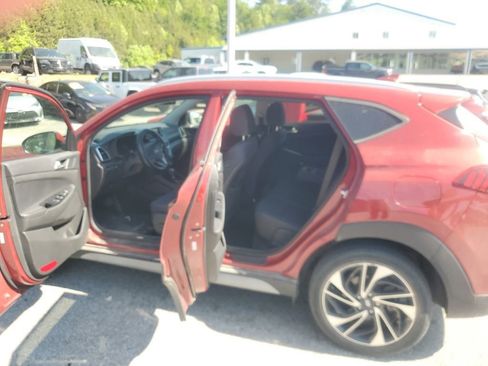Used 2021 Hyundai Tucson Sport AWD/4WD image 9