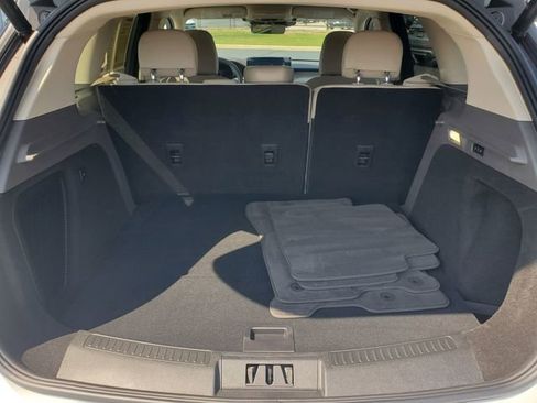 Used 2023 Lincoln Corsair FWD w/ Equipment Group 101A image 28