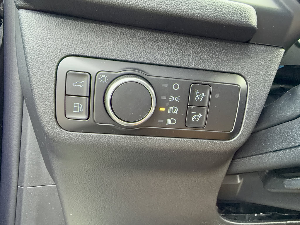Certified 2025 Ford Escape ST-Line w/ Equipment Group 301A FWD image 24