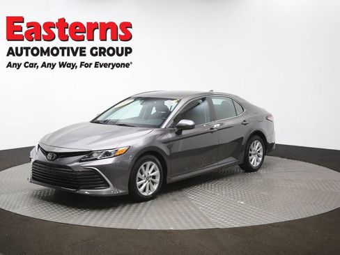 Used 2023 Toyota Camry LE image 54