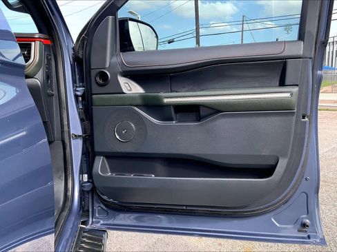 Used 2022 Ford Expedition Timberline image 21