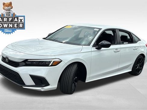 Used 2023 Honda Civic Sport image 3