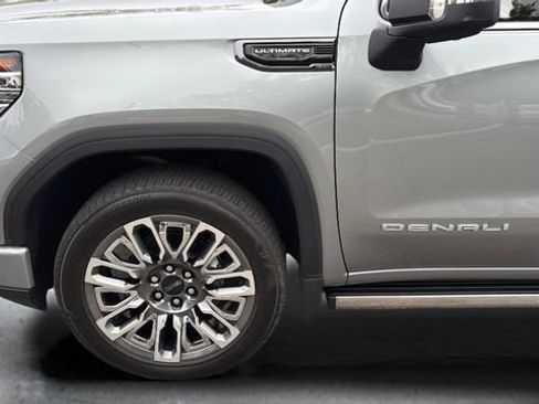 Used 2025 GMC Sierra 1500 Denali Ultimate AWD/4WD image 33