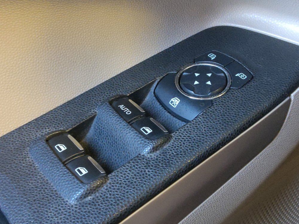 Used 2021 Ford EcoSport S FWD image 27
