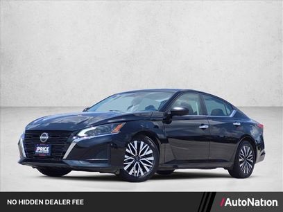 Used 2024 Nissan Altima 2.5 SV
