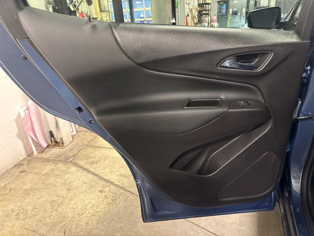 Used 2024 Chevrolet Equinox LT FWD image 27