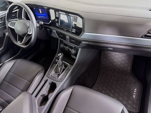 Used 2022 Volkswagen Jetta SE FWD image 34