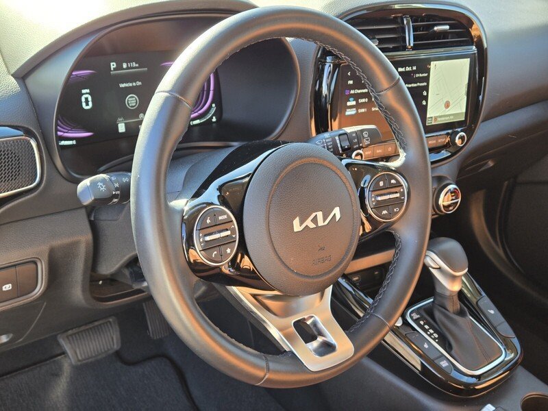 Certified 2025 Kia Soul EX FWD image 18