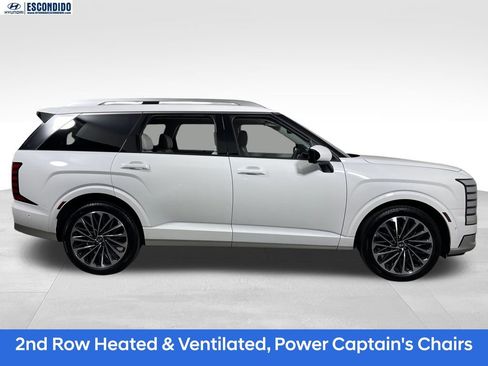 Used 2026 Hyundai Palisade Calligraphy FWD image 6