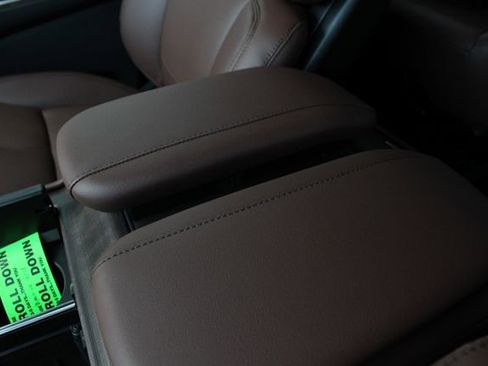 New 2026 Lincoln Navigator Reserve AWD/4WD image 48