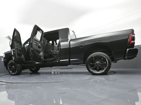 Used 2024 RAM 3500 Laramie w/ Night Edition image 47