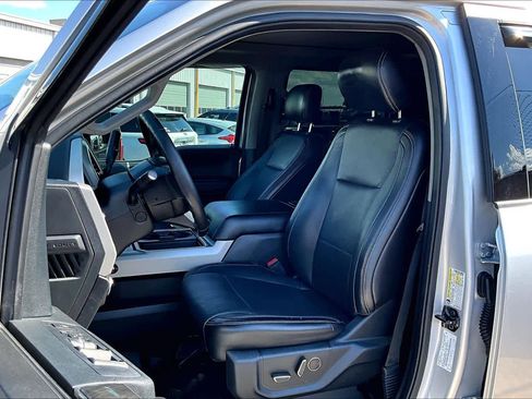 Used 2019 Ford F250 Lariat w/ Lariat Ultimate Package AWD/4WD image 8