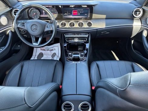 Used 2017 Mercedes-Benz E 300 4MATIC image 12