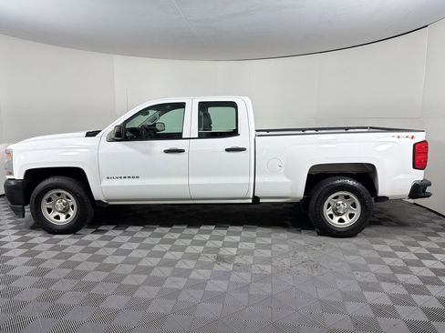 Used 2017 Chevrolet Silverado 1500 W/T w/ Trailering Package AWD/4WD image 2
