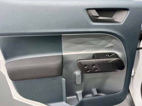 Used 2024 Ford Maverick XL image 19