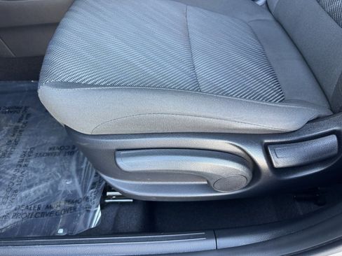 Used 2024 Kia Seltos LX image 30