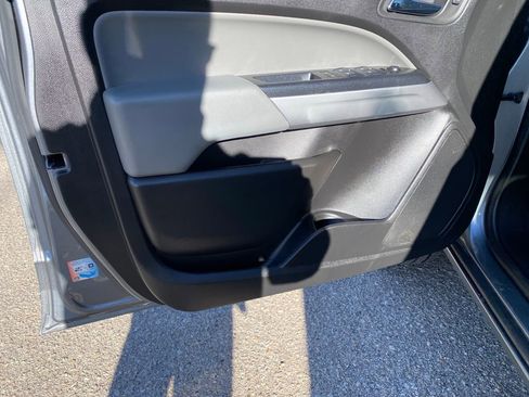 Used 2020 Chevrolet Colorado LT image 11