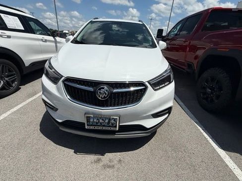 Used 2020 Buick Encore Essence FWD image 7