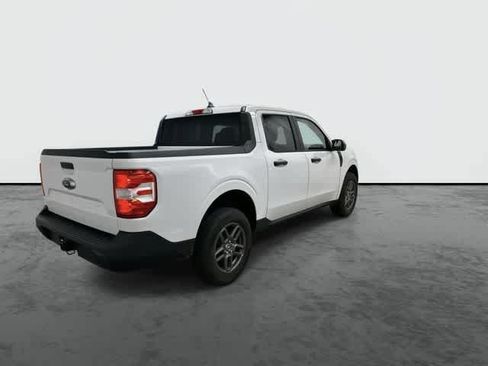 Used 2023 Ford Maverick XL FWD image 3