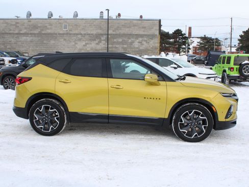 Used 2022 Chevrolet Blazer RS w/ Enhanced Convenience Package image 4